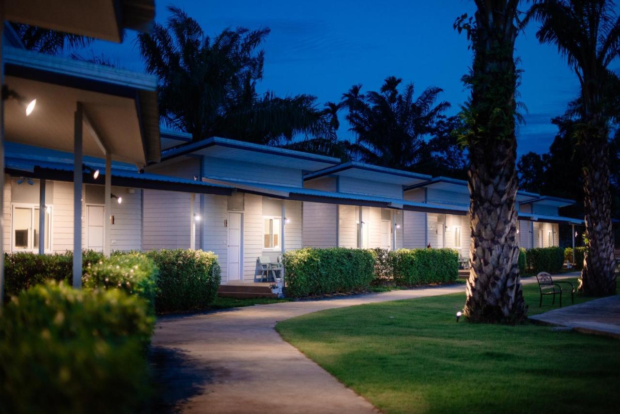 One Chumphon Hotel מראה חיצוני תמונה